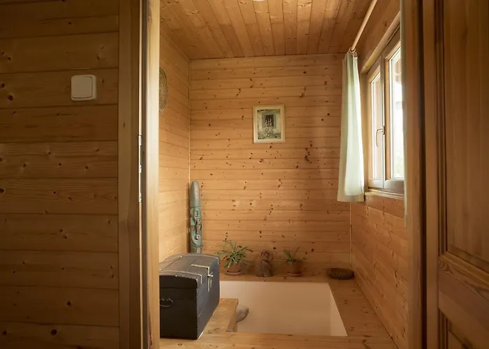 Vicanov Chalet